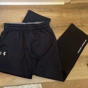 Men’s Under Armour black sweatpants wide leg
